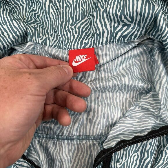 Nike Windrunner Jacket Womens XS Green Zebra Print Lightweight‎ Hooded Full Zip - Picture 9 of 16